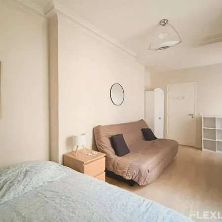 3-bedroom In The Heart Of Cultural Paris